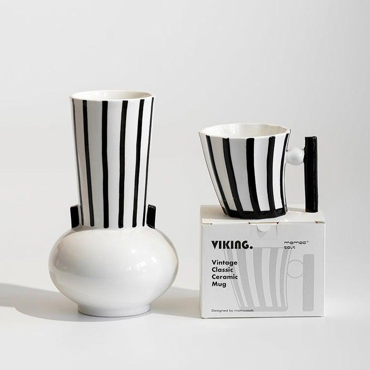 Momo - V-Ear Vase-Furnishings- A Bit Sleepy | Homedecor Concept Store