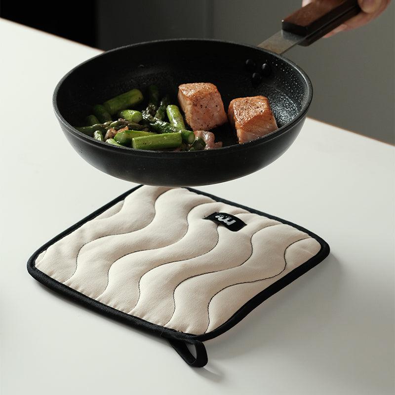 Momo - Cream White Ins Cotton Canvas Quilted Potholder-Kitchenware- A Bit Sleepy | Homedecor Concept Store