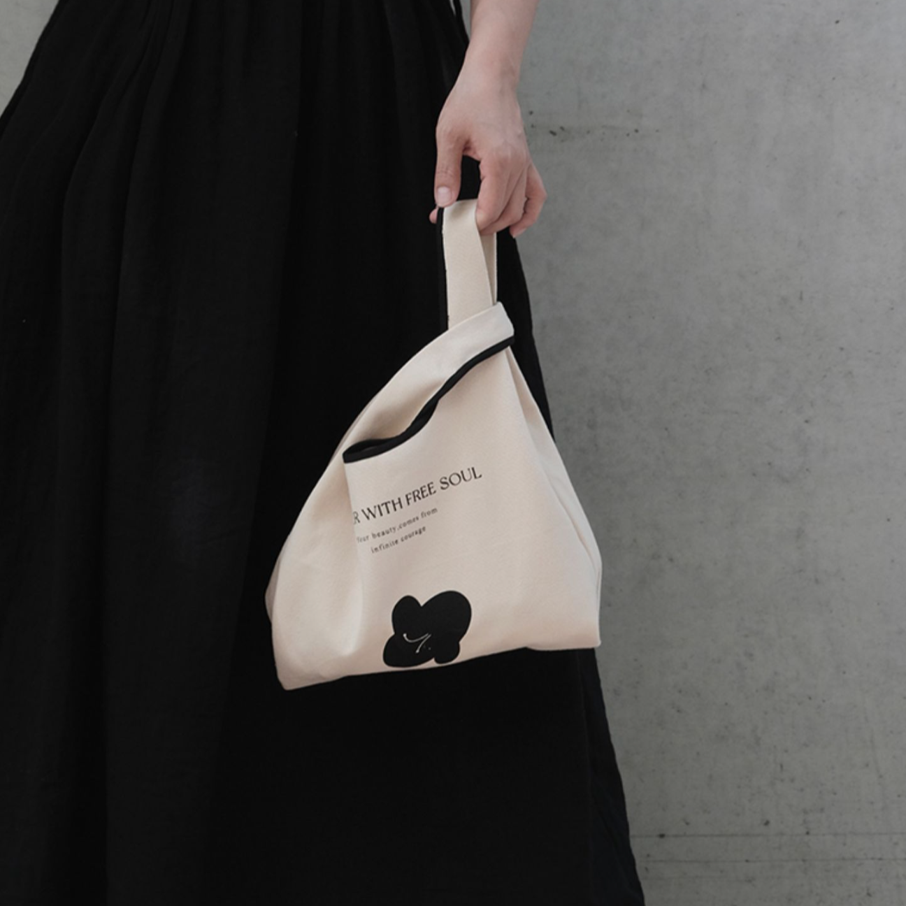 Momo - Flower Soul Canvas Tote Bag-Outdoor- A Bit Sleepy | Homedecor Concept Store