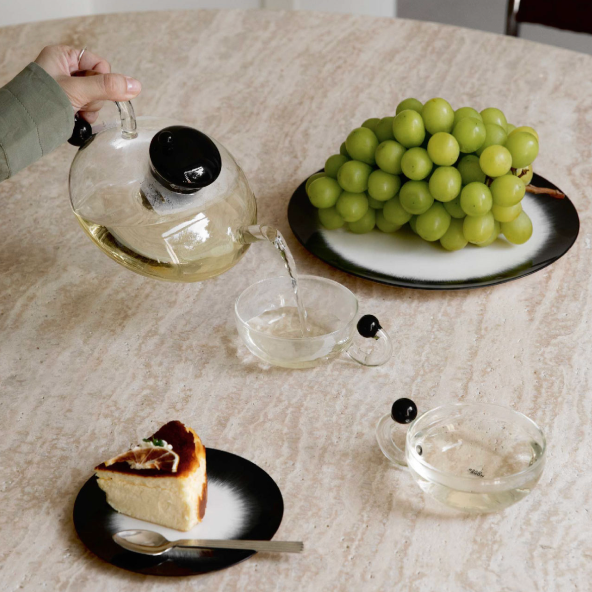 More - Rund Glass Teapot Set-Drinkware- A Bit Sleepy | Homedecor Concept Store