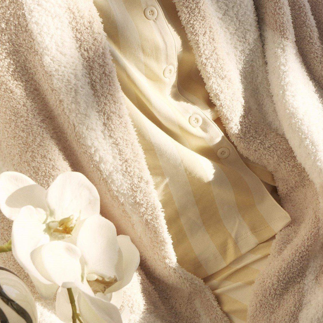 SRM - Cozy Cream Blanket-Textiles- A Bit Sleepy | Homedecor Concept Store