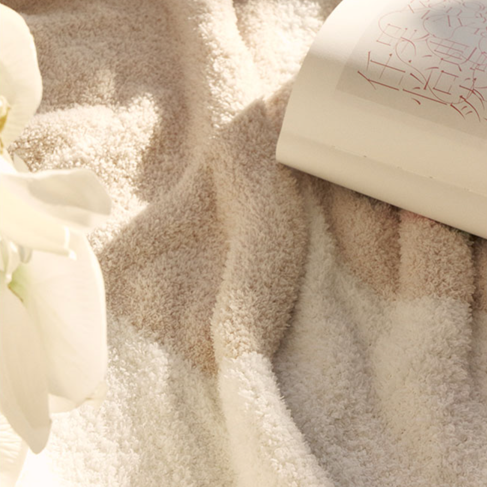 SRM - Cozy Cream Blanket-Textiles- A Bit Sleepy | Homedecor Concept Store